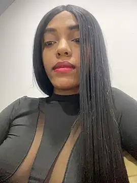Chat +18 de _Brunette_hotXXX ao vivo