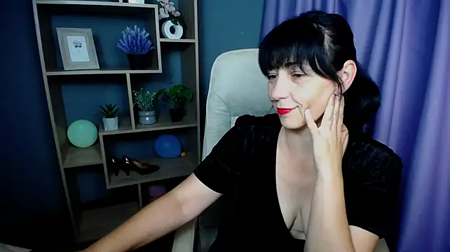 LiluGrants' Live XXX Chat