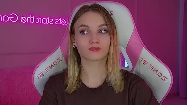 StacyEvances Chat XXX in diretta