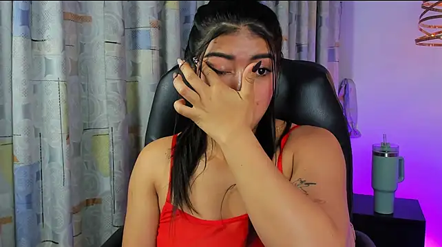 Chat +18 de Quiinn_bx ao vivo
