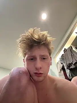 Novvikk88 Live XXX-chat