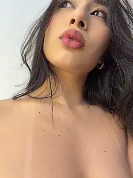 IvonneOwen's Live XXX Chat