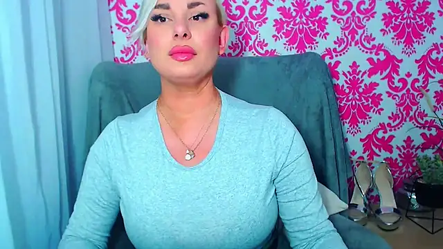 Chat XXX ao vivo de LuxuriaGoddess