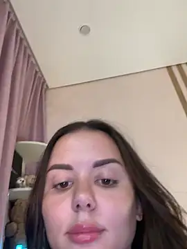 Chat XXX ao vivo de Alina_Vibe_Me