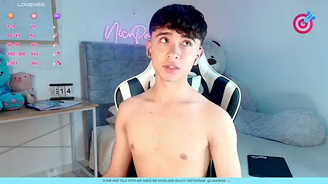 Czat XXX na żywo – Niico_Cruz