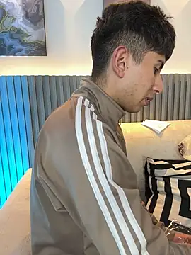 AndyJustgame_ 现场XXX聊天