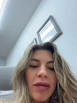 alicee16's Live XXX Chat