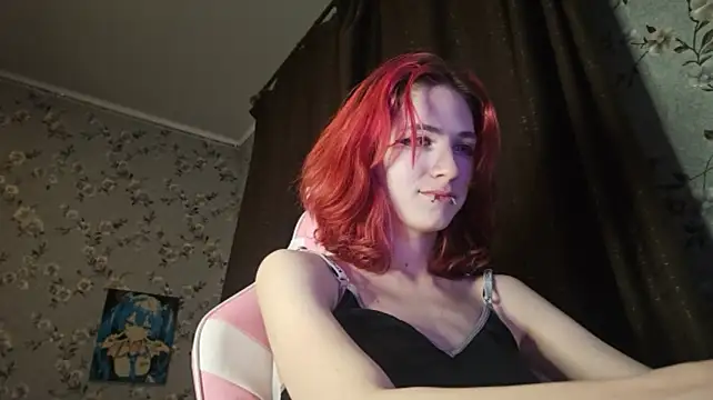 LinaAvelinku's Live XXX Chat