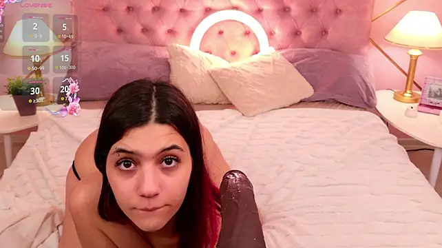 Chat XXX en directo de Ellis_Cherry