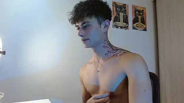 Chat +18 de jaico_santos ao vivo