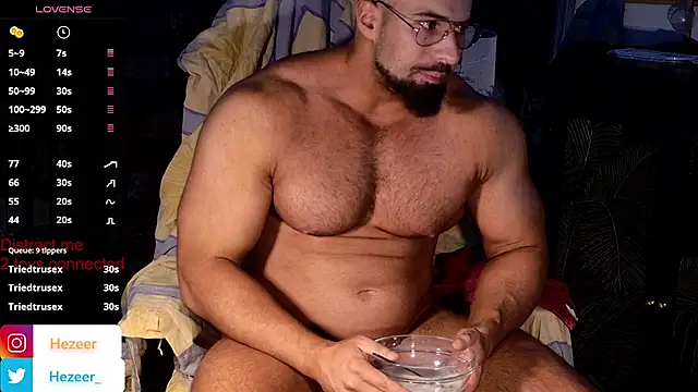 Musculus6 Adlı Modelin Canlı XXX Sohbeti