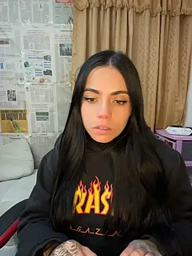 دردشة i_am_nina_ الجنسية المباشرة