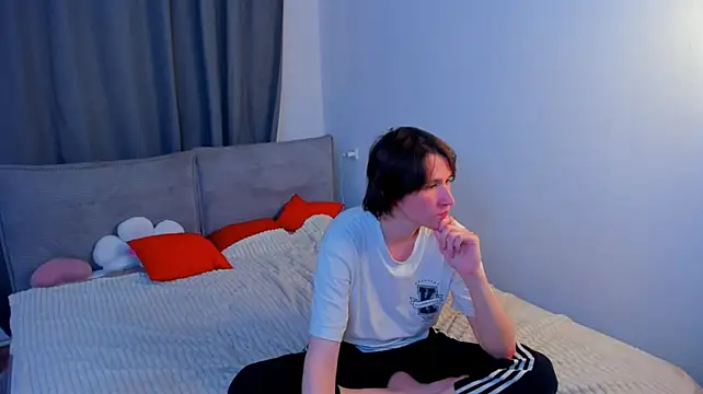 Živý XXX chat Ash_Foxglove