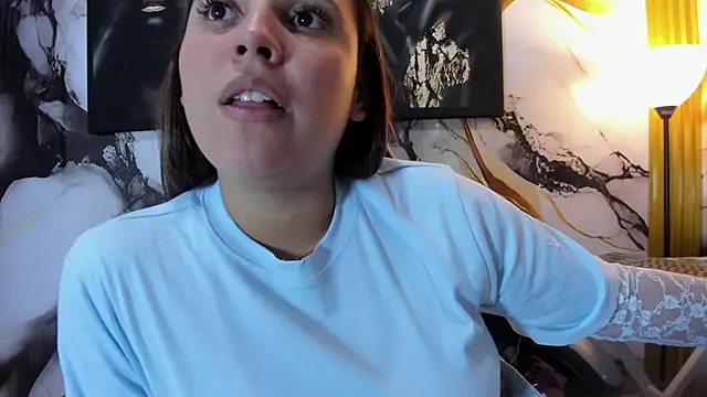 LizzRouse XXX чат на живо