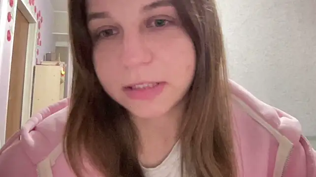 HwaTrippel's Live XXX Chat
