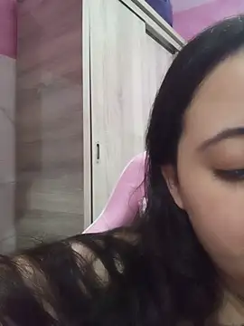 دردشة Beerrry الجنسية المباشرة