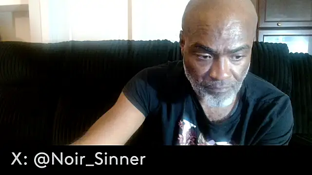 sinnernoir's Live XXX Chat