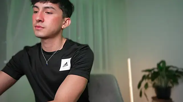 sweettaaron01のライブXXXチャット