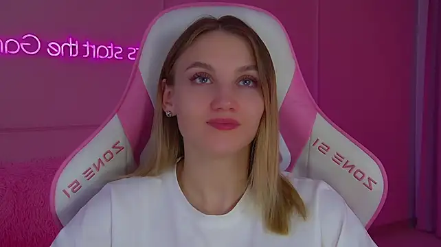 StacyEvances Chat XXX in diretta