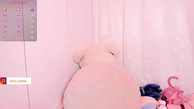 Alice_winter_'s Webcam Show