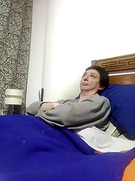 Chat +18 de Pacobakan042 ao vivo