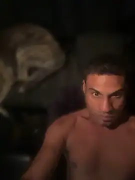ZF-Athlete Chat XXX in diretta