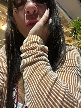 Dulce-miamilf's Live XXX Chat
