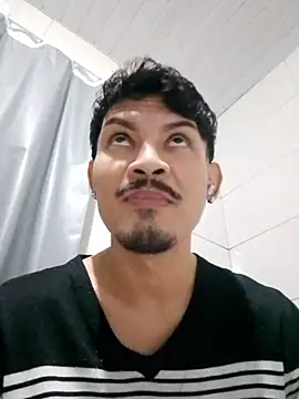 Chat XXX en directo de theboyroh