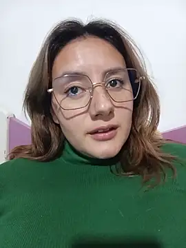 XXX chat uživo modela LuisaLean