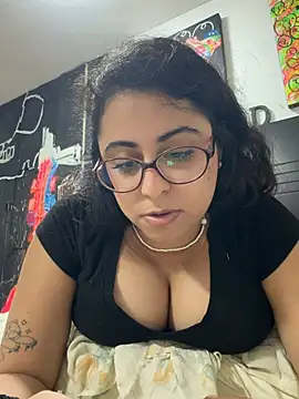 LaHijaDelPecado's Live Chat Room