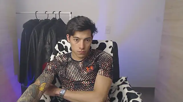 chomelo6 Live XXX-chat