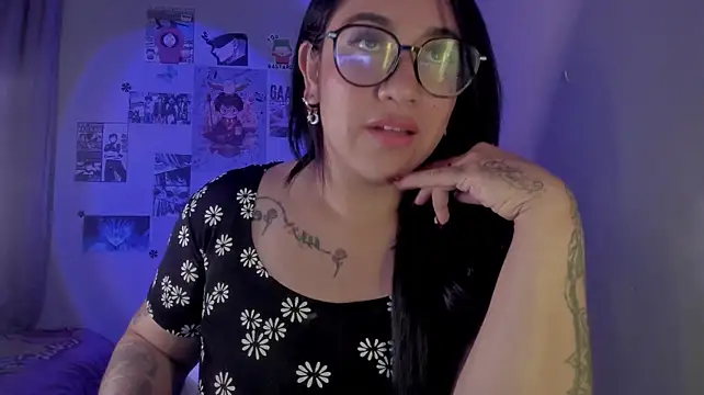 XXX chat uživo modela julibella_sweet