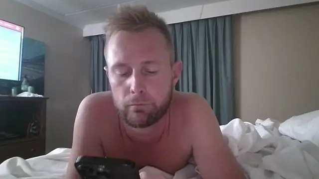 FLAcloudydick Chat XXX in diretta