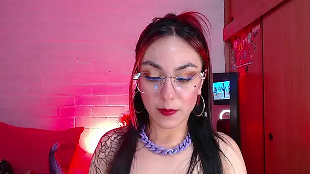 Chat +18 de Amy66 ao vivo