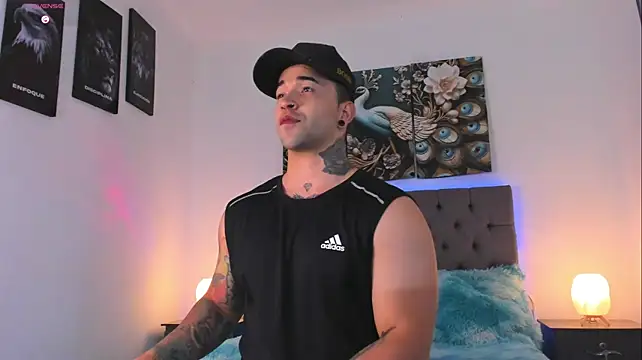 Mathew_Colee élő XXX-chatje