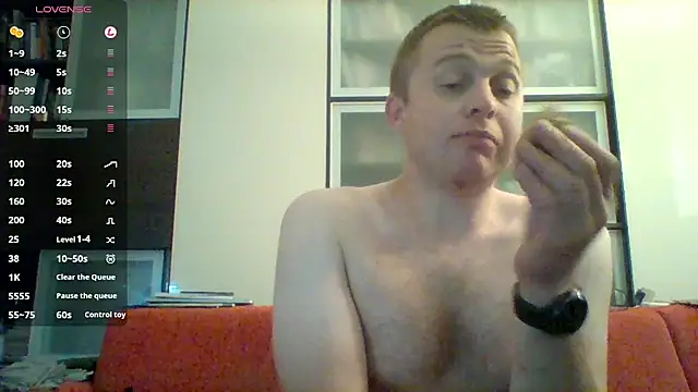 Matttthees Chat XXX live