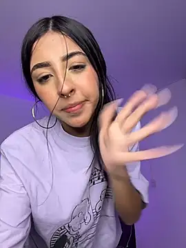 Mirandaa_Rogers Chat XXX in diretta