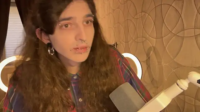 Chat +18 de Kriisp ao vivo