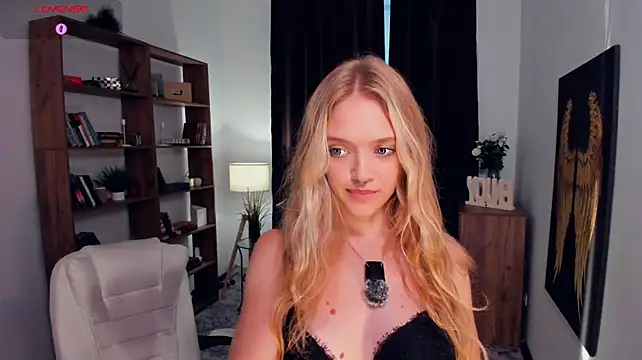 AleneHayekn Live XXX chat