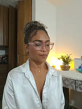 Chat XXX ao vivo de BiiancaEstradaa