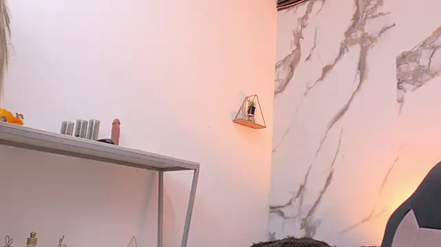 دردشة dariah_jhonson الجنسية المباشرة