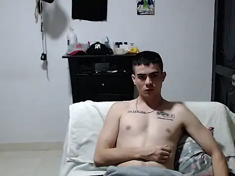 Zac_Efront – Live XXX-chat