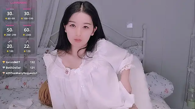 BingLin-'s Live XXX Chat