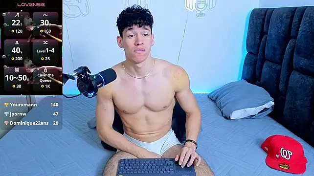 Luke_Muscle Live XXX-Chat