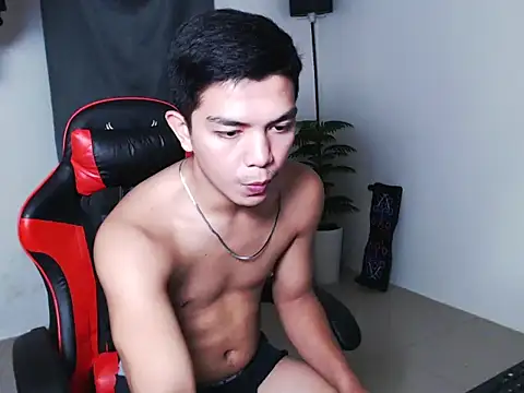 Hunky_paul 即時 XXX 聊天