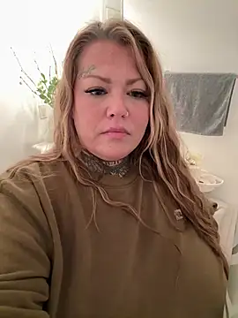 KikiBBW's Webcam Show