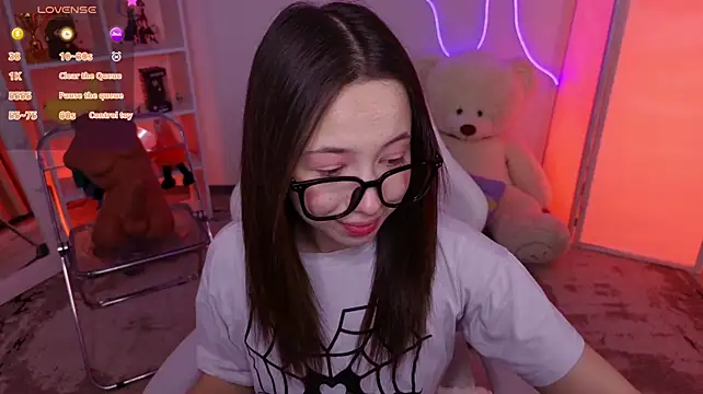 Hayle_Hill's Live Chat Room