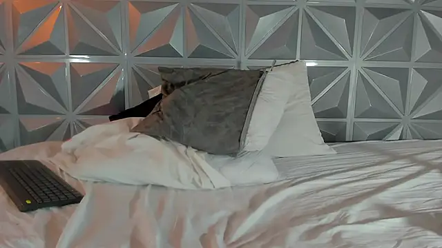 Živý XXX chat Emmy_lander1