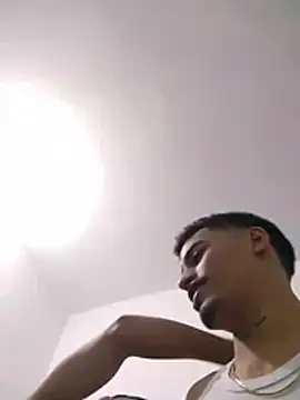 XXX chat uživo modela ARES_DAM