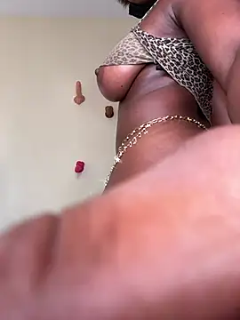 Bubble_freaky's Webcam Show